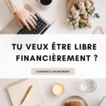 Image d'une femme souriante regardant des graphiques financiers, symbolisant la liberté financière.